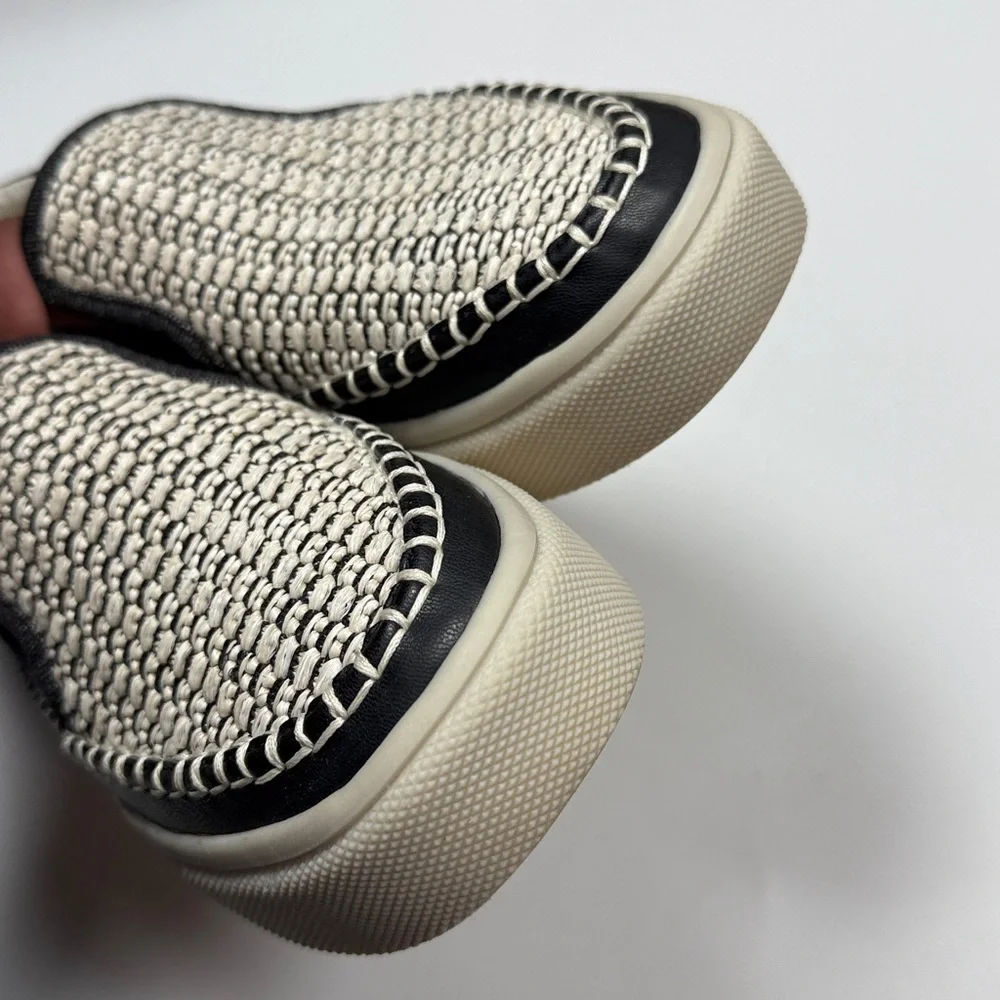 DOLCE VITA Saydi Slip-on Platform Sneaker In Ivory and Black Woven S-503 Sz 8.5